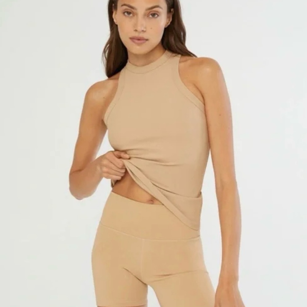 NWT IVL COLLECTIVE Rib Tank - Small - Tan colored